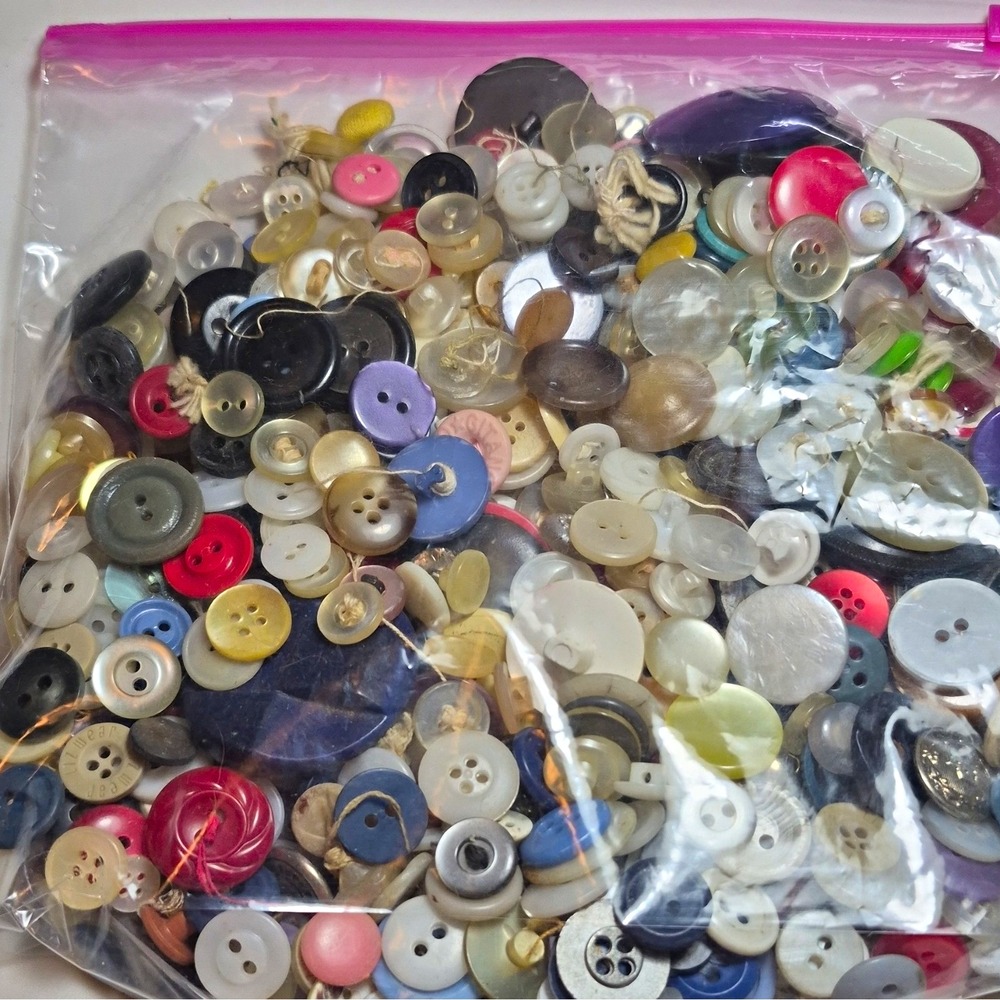 Lot # 103 Vintage Original Mixed Multi Round Sewing Buttons Crafting project 50+